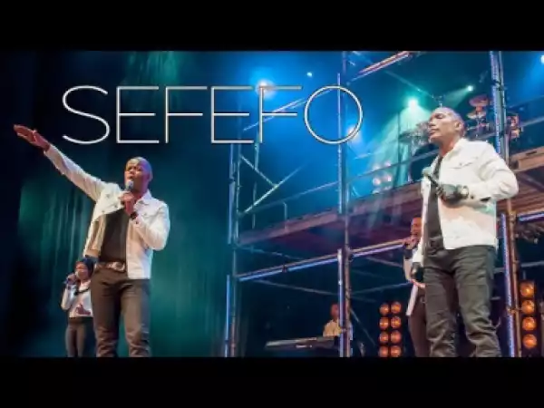 Friends In Praise – Sefefo Ft. Neyi Zimu & Omega Khunou